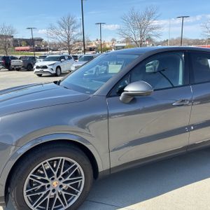 PORSCHE CAYENNE COUPE - 2