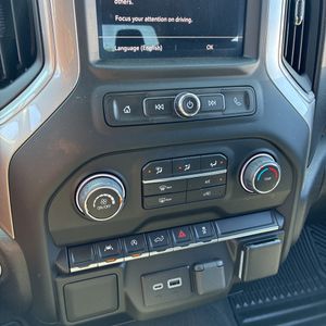 صورة مصغرة 40 لـ 2022 Chevrolet SILVERADO 1500 CUSTOM