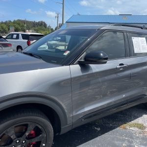 FORD EXPLORER ST - 2