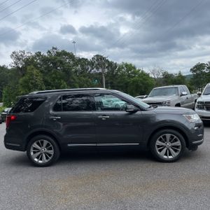 FORD EXPLORER LIMITED - 10