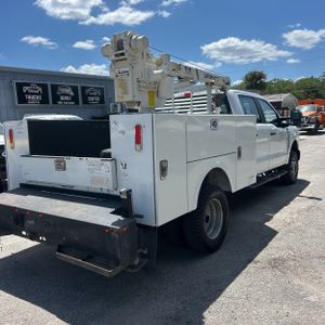 FORD F-350 SUPER DUTY XL - 8