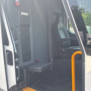 2024 Rivian DELIVERY ECV 500 CARGO VAN 缩略图 32