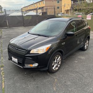 FORD ESCAPE SE - 1