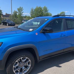 صورة 2 لـ 2022 JEEP CHEROKEE TRAILHAWK