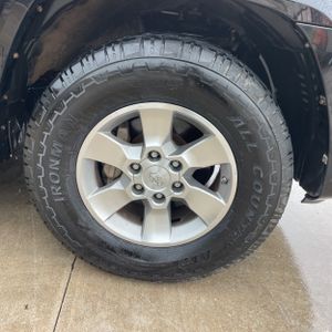 2011 Toyota 4RUNNER SR5 缩略图 20