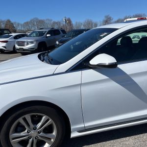 HYUNDAI SONATA SPORT - 2