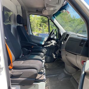 2016 Mercedes-BENZ SPRINTER 2500 缩略图 32