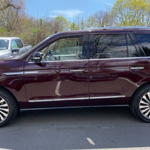 LINCOLN NAVIGATOR RESERVE - 4