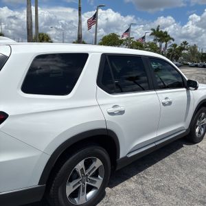 صورة 9 لـ 2025 Honda PILOT EX-L