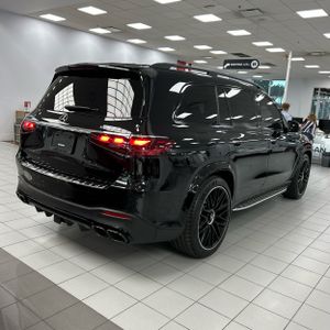 2026 Mercedes-BENZ AMG GLS 63 4MATIC+ — фото 8