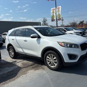 KIA SORENTO LX - 10