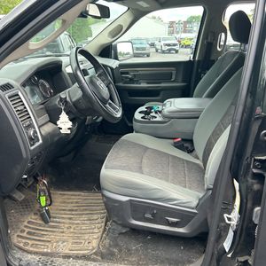 2017 RAM 1500 BIG HORN thumbnail 32