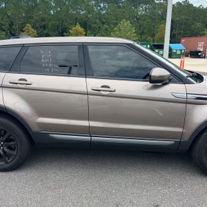 2019 LAND Rover RANGE ROVER EVOQUE SE thumbnail 11
