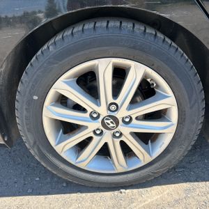 صورة مصغرة 19 لـ 2014 Hyundai ELANTRA SE