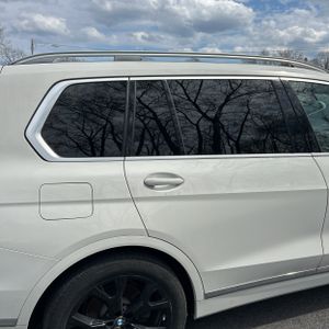 BMW X7 XDRIVE40I - 9