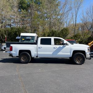 CHEVROLET SILVERADO 1500 - 10