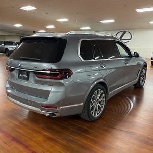 BMW X7 XDRIVE40I - 8