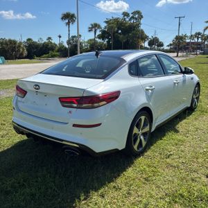 KIA OPTIMA S - 8