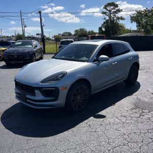 PORSCHE MACAN S - 1