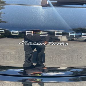 2017 Porsche MACAN TURBO 照片 23