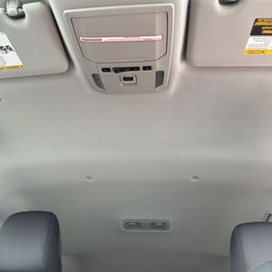 2023 Toyota HIGHLANDER LE thumbnail 42