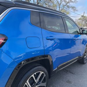 JEEP COMPASS LIMITED 4X4 - 9