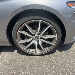 2023 Genesis G70 2.0T — миниатюра 18