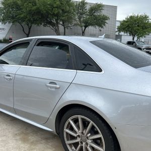 AUDI A4 2.0T PREMIUM - 6