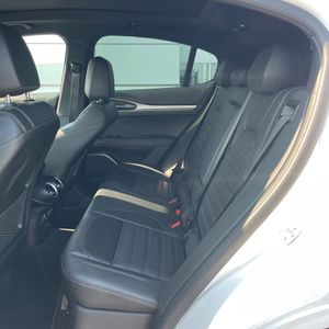 2022 ALFA Romeo STELVIO VELOCE — миниатюра 33