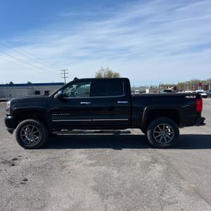 CHEVROLET SILVERADO 1500 HIGH COUNTRY - 3