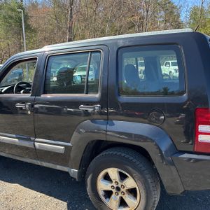JEEP LIBERTY SPORT - 6