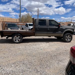 FORD F-350 SUPER DUTY LARIAT - 10