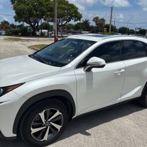 صورة 2 لـ 2021 Lexus NX 300 BASE
