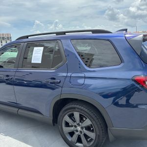صورة 6 لـ 2025 Honda PILOT SPORT