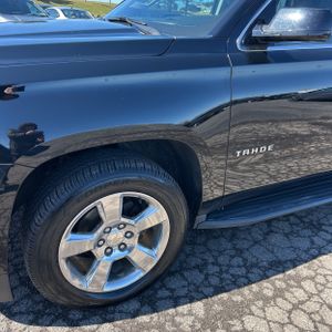 CHEVROLET TAHOE LT - 2