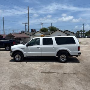 FORD EXCURSION XLT - 3