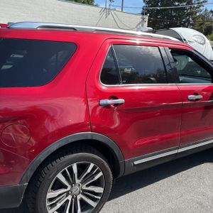 FORD EXPLORER PLATINUM - 8