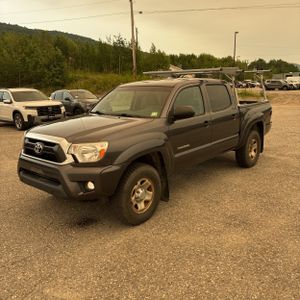 2015 Toyota TACOMA V6 photo 1