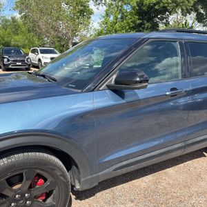 FORD EXPLORER ST - 2