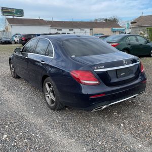 MERCEDES-BENZ E-CLASS - 5