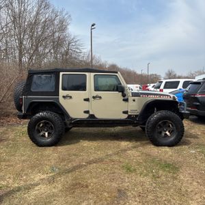 JEEP WRANGLER RUBICON RECON - 10