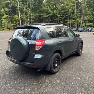 صورة 8 لـ 2012 Toyota RAV4 BASE