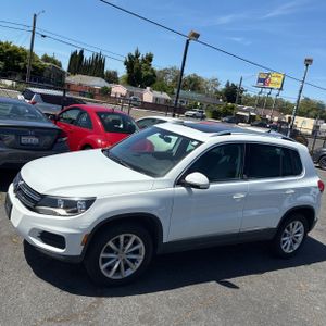 VOLKSWAGEN TIGUAN 2.0T WOLFSBURG EDITION - 3