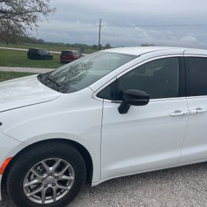 CHRYSLER PACIFICA SELECT - 2