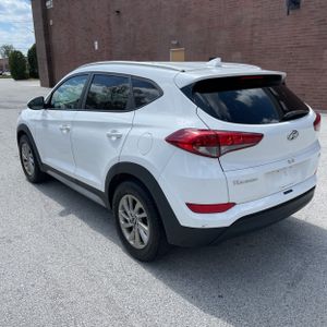 HYUNDAI TUCSON SEL - 5