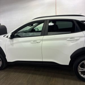 صورة 4 لـ 2023 Hyundai KONA SEL