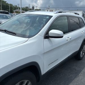 2019 JEEP CHEROKEE LATITUDE PLUS 照片 2