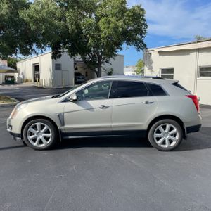 CADILLAC SRX PREMIUM COLLECTION - 3