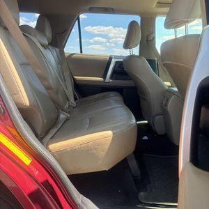 2013 Toyota 4RUNNER SR5 thumbnail 35
