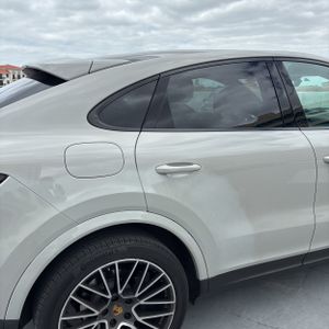 PORSCHE CAYENNE COUPE - 9
